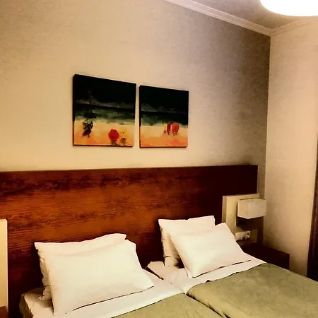 Dandidis Seaside Guest house