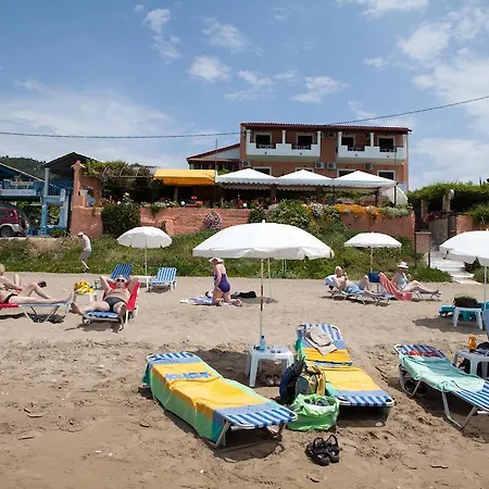 Dandidis Seaside Guest house 3*