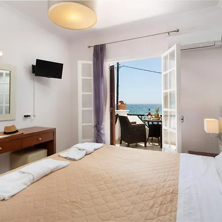 Dandidis Seaside 3* Agios Gordios (Corfu)