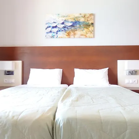 Dandidis Seaside Guest house *